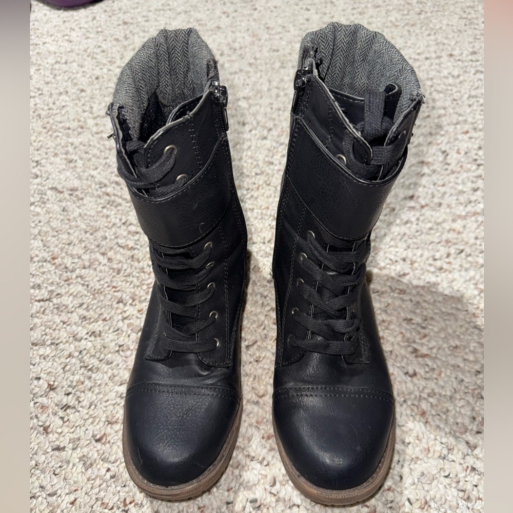 Juniper black combat boot - womens